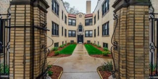 4809 West Montrose Ave. 4809 West Montrose Ave. Photo Gallery 1
