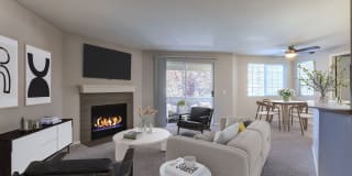 Bay Court at Harbour Pointe Bay Court at Harbour Pointe Photo Gallery 1