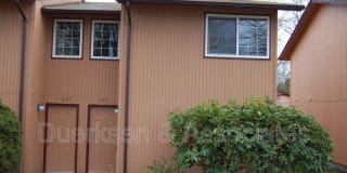 629 SE Lilly 629 SE Lilly Photo Gallery 1