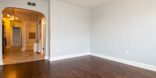 1320 Adams St NE Apt 2 1320 Adams St NE Apt 2 Photo Gallery 1