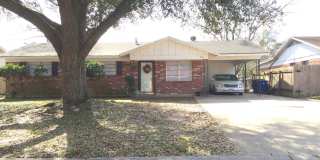 3521 Valley View Drive 3521 Valley View Drive Photo Gallery 1