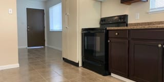 320 B Street #A - 320 B Street A 320 B Street #A - 320 B Street A Photo Gallery 1