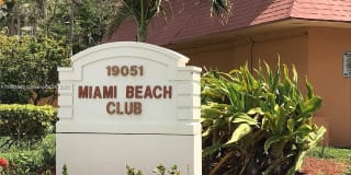 19051 Collins Ave 19051 Collins Ave Photo Gallery 1