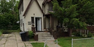 2516 Ford St 2516 Ford St Photo Gallery 1