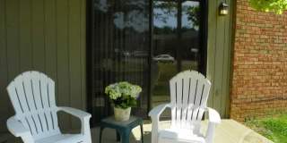 Ivy Knoll Ivy Knoll Photo Gallery 1
