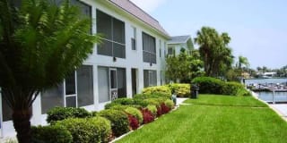 333 ISLAND WAY 333 ISLAND WAY Photo Gallery 1