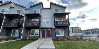 17521 110th Ave Ct E Unit A 17521 110th Ave Ct E Unit A Photo Gallery 1