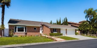 11081 Hunting Horn Drive 11081 Hunting Horn Drive Photo Gallery 1