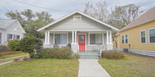 1504 E Strong St 1504 E Strong St Photo Gallery 1