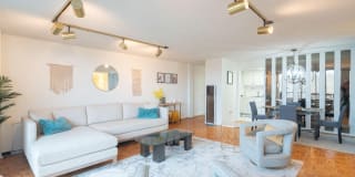 100 WEST AVENUE 100 WEST AVENUE Photo Gallery 1