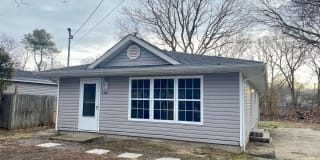 194 Mastic Boulevard 194 Mastic Boulevard Photo Gallery 1