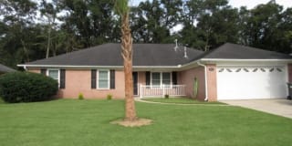 2642 Southern Oaks Dr Photo Gallery 1