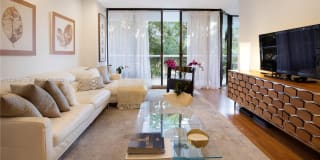 3640 Yacht Club Dr 3640 Yacht Club Dr Photo Gallery 1