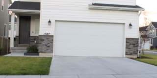 15187 S Maradona Dr 15187 S Maradona Dr Photo Gallery 1