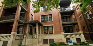 5507-5509 S Hyde Park Boulevard 5507-5509 S Hyde Park Boulevard Photo Gallery 1