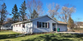 1538 W Liebau Rd 1538 W Liebau Rd Photo Gallery 1