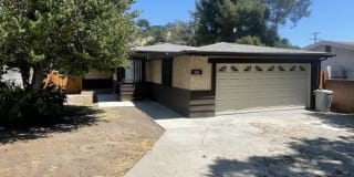 2424 Mcpherson Pl 2424 Mcpherson Pl Photo Gallery 1