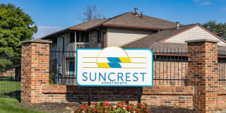 Suncrest Apartments Suncrest Apartments Photo Gallery 1