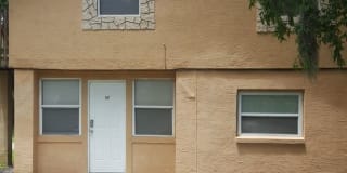 116 N Keech St #101 116 N Keech St #101 Photo Gallery 1