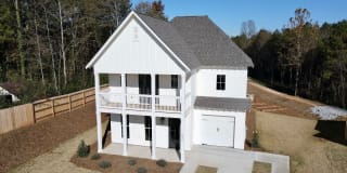 598 Piper Avenue 598 Piper Avenue Photo Gallery 1