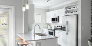 Vale Overland Park Vale Overland Park Photo Gallery 1
