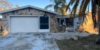 9006 Greenbriar Ln 9006 Greenbriar Ln Photo Gallery 1