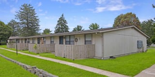 Longwood Apartments Longwood Apartments Photo Gallery 1