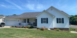 139 Covington Dr NE 139 Covington Dr NE Photo Gallery 1