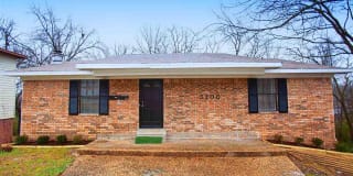 5202 N Walnut Road 5202 N Walnut Road Photo Gallery 1