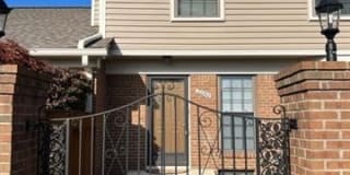 22242 EDGEWATER 22242 EDGEWATER Photo Gallery 1