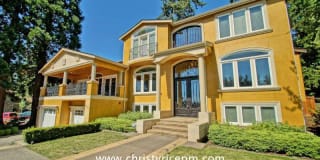 9430 Lake Washington Blvd NE 9430 Lake Washington Blvd NE Photo Gallery 1