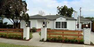 4610 VENTURA CANYON AVE 4610 VENTURA CANYON AVE Photo Gallery 1
