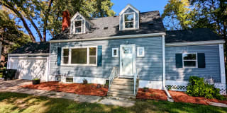 6601 E River Rd 6601 E River Rd Photo Gallery 1