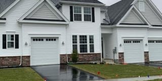 16 Aqueduct Boulevard 16 Aqueduct Boulevard Photo Gallery 1