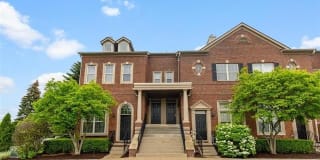 29426 W GLEN OAKS BLVD 29426 W GLEN OAKS BLVD Photo Gallery 1