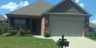 3008 W Marble Dr 3008 W Marble Dr Photo Gallery 1