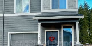 5405 NW Torchcrest Pl 5405 NW Torchcrest Pl Photo Gallery 1