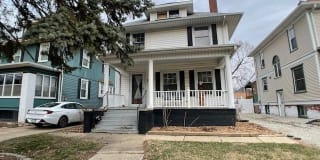 1118 North Elmwood Avenue 1118 North Elmwood Avenue Photo Gallery 1