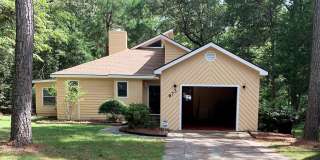 673 Folly DR. SE 673 Folly DR. SE Photo Gallery 1