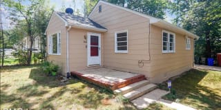 8714 36th Ave 8714 36th Ave Photo Gallery 1