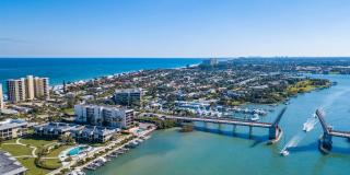 225 S Beach Road 225 S Beach Road Photo Gallery 1