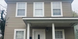 816 B Avenue 816 B Avenue Photo Gallery 1