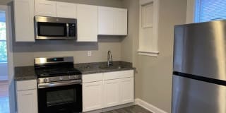 43 William St Apt 2 43 William St Apt 2 Photo Gallery 1