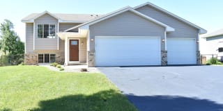 4764 Park Dr 4764 Park Dr Photo Gallery 1