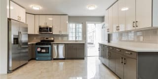 662 Crotona Park S 662 Crotona Park S Photo Gallery 1