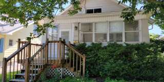 2815 Grand Ave 2815 Grand Ave Photo Gallery 1