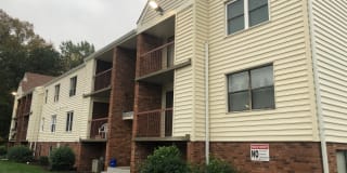 200 Chesterfield Ln #302 200 Chesterfield Ln #302 Photo Gallery 1