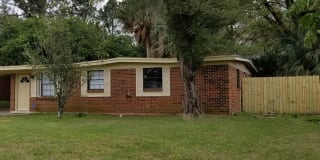 2211 Belle Vue Way 2211 Belle Vue Way Photo Gallery 1