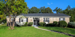 120 West Fairway Drive 120 West Fairway Drive Photo Gallery 1