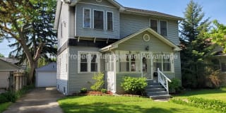 711 Park Ave. 711 Park Ave. Photo Gallery 1